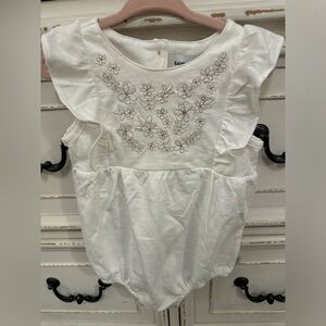 Brand new WO tags. Sammy and nat 18/24